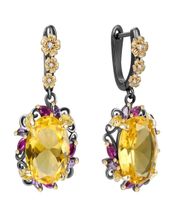 Fabuleux boucles d'oreilles Femmes Élégant éblouissante Golden Zirconia Anniversaire Fleur suspendue bijoux WE4036G Chandelier