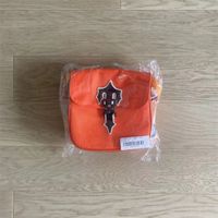 Trapstar 1.0 London Outdoor Messenger Bags Irongate T Cross Body Bag Orange Orgen Skull Skull Closure Designer Brand