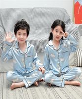 Otoño Invierno Boy Pajamas Juego para niños Papas para el hogar
