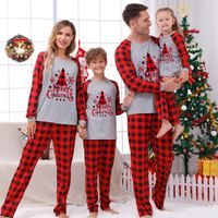 가족 일치 의상 메리 크리스마스 잠옷 어머니 아버지 어린이 아기 아기의 옷 부드러운 홈웨어 잠옷 크리스마스 룩 221122
