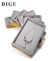 Sacs de sachets de bijoux Collier de rangement d'anneau en palissandre portable noix en bois massif en bois massif
