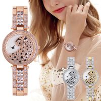 Начатые часы женщины роскошные полнокристаллические Quartz Watch 2022 Fashion 3D леопардовый циферблат браслет из нержавеющей стали.
