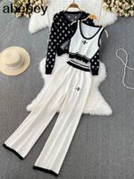 Женские брюки с двумя частями женские спортивные костюмы шикарные 3 набор костюм вязаный белый зал костюм черный кардиганский свитер брюк без рукавов майки 221125
