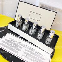Conjuntos de perfumes de qualidade de venda unissex 2 estilos 5 pcs Conjunto de 5ml BlueBell Classic Garden Flagrant for Mull Men Health Colônia