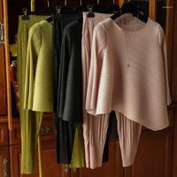 Kadınlar İki Parçalı Pantolon Miyake Pleats Klasik Setler 2022 Bahar Düzensiz Gevşek Uzun Kollu Üstler Harem Kadınlar Günlük Vintage Tasarımcı Takım