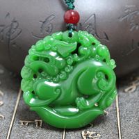 Colares pendentes Colar de colar de jades brancos verdes esculpidos de duas joias de moda de fortuna amuleta de fortuna pixiu amule