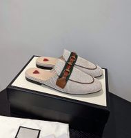 여성 슬리퍼 뜨거운 판매 숙녀 아웃 포트 여성 고급 브랜드 디자인 영원한 클래식 신발 크기 34-40 2022 NEW