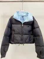 2022 Mujeres otoño y invierno de invierno chaqueta corta down chaqueta de pan chaqueta súper moderna retención buen diseño forma de cóncavo relajado puntaje completo