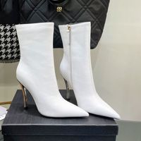 Stivali a agnelli bianchi caviglie chelsea stivali con zip mezza stivale punta con punta di tacco da tacco da tacco da tacco classico designer di lusso scarpa per donne