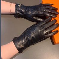 Luxury gloves Mittens For women Designer Womens Winter Sheep...