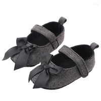 İlk Yürüyüşçüler Kız Bebek Doğdu Çocuklar Moccasins Isoft kaymaz Yay Çözük Ayakkabı Beşiği Ayakkabı Spor ayakkabıları Prewalker 3-18m