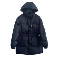 여성 디자이너 다운 재킷과 면화 코트 겨울 야외 따뜻한 지퍼 재킷 고급스러운 패션 거리 긴 슬리브 후드 아우터웨어 단색 코트 PR