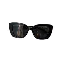 Frauen Sonnenbrille für Frauen Männer Sonnenbrillen Herren 5422 Modestil schützt die Augen UV400 -Objektiv mit Zufallsbox