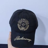B Beanie Ball Bonnet Hat Caps 겨울 버전 디자이너 Balencigass New Paris Gold Thread 배지 야구 모자가 착용 및 세척 패션 321h