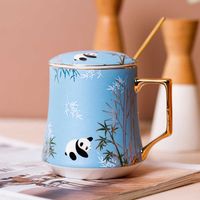머그잔 팬더 커피 컵 뚜껑 숟가락 크리에이티브 도자기 따뜻한 아침 식사 차 밀크 물병 300ml 크리스마스 생일 선물 y2210