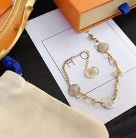 Ontwerpers vrouwen armband sieraden temperament hoogwaardige armbanden goud bloemen mode charme eenvoud dames ketting armband
