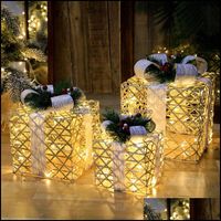 Decora￧￵es de Natal 3pcs/Conjunto Caixa de presente de decora￧￣o de Natal com luzes ARNAMENTO DE ARNAMENTO DE FERRO LUMO