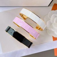 Fashion Multicolor Open Bangle Open Regolable Design Humanized Bracciale adorabile Pink Selected Friend Charm Exquisite Premium Jewelry Accessori premium
