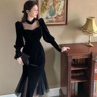 Etnik Giyim Goth Koyu Vintage Kadife Patchwork Elbiseler Siyah Punk Dantal Yukarı İçi Dışarı Ön Elbiseler Kadınlar Yüksek Bel Kulübü Giyim