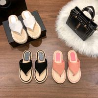Topkwaliteit luxe ontwerper dames slippers sandalen schoenen glijden zomer mode brede platte mannen flip flops 35-40 0210