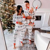 Aile Eşleşen Kıyafetler Noel Moose Aile Eşleştirme Kıyafet Pijamalar Setler Yetişkin Çocuk Ev Kıyafetleri Tişört Karikatür Pantolon Xmas Pleavwear Bebek Nightwear T221027