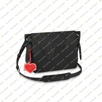 남자 패션 캐주얼 디자인 럭셔리 크로스 바디 메신저 가방 어깨 가방 톱 5A M45971 핸드백 지갑 파우치