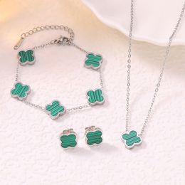 Manufacturer Glossy Four Leaf Clover Titanium Steel Jewelry Set Double Sided Mother Of Pearl Bracelet, Necklace, And Earrings From Fashionshop6666, &Price; | DHgate.Com - Image 4