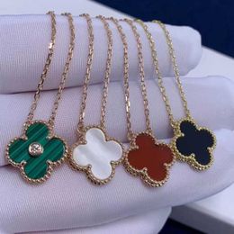 Designer Jewelry Luxury VCF Fashion Accessories Ten Flower Pendant Necklace Lucky Four Leaf Grass 10 Flower Necklace Collar Chain Fritillaria Necklace Agate YZPZ