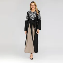 Ethnic Clothing Middle Eastern Fashion Embroidered Muslim Dress With Round Neck Long Sleeved Patchwork And Large Hem Abaya