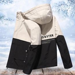 Jaquetas masculinas inverno jaqueta bolsos zíper placket cordão casaco carta impressão outerwear retalhos cor com capuz para diário