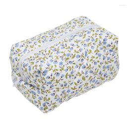 Cosmetic Bags Storage Organizer Floral Puffy Quilted Makeups Flower Printed Pouch Large Travel Cosmetics Bag Makeup Accessory