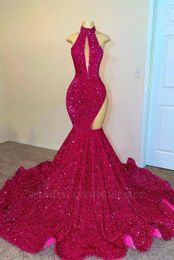 Prom 2024 Sexiga klänningar High Neck Fuchsia Illusion Keyhole Sequined Lace Sequin är ärmlös sjöjungfru
