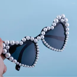 Sunglasses 2024 European And American Fashion Love Women's Personalized Pearl Frame Prom Party Glasses