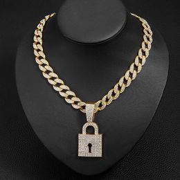 Hip Hop Men Rapper diamond pendant necklace shiny Key lock buckle pendant zircon Jewellery night club accessory Sweater Cuban chain 18inch 1962