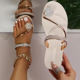 Slippers 2024 Summer Rhinestone Flower Women Beach Comfy Clip Toe Lady Flat Sandals Casual Female Flip Flops