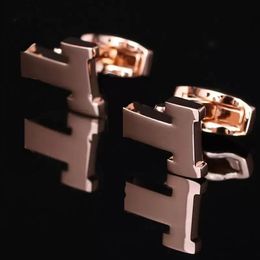 Cuff Links Luxury metal Cuff Links charm Cuff studs Classic French Cufflinks for Men top party gift Business mens shirt accessories 4 Colours available Q240508