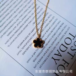 Designer VanCA Jewelry Luxury Accessories Ten Flower Pendant Necklace Lucky Four Leaf Grass 10 Flower Necklace Collar Chain Fritillaria Necklace Agate OQQH