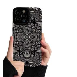 Leather Fashion Cool Totem Phone Case For iphone 15 14 13 12 11 Pro Max XS X XR 15 Plus Fashion Soft Black Back Cover 30pcs