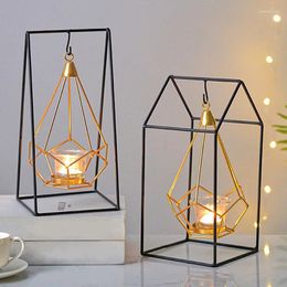 Candle Holders Black Gold Metal Holder Iron Art Romantic Home Stand Hanging Basket Candlestick