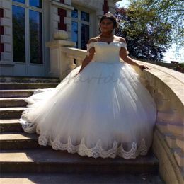 Graceful Ball Gown Wedding Dress 2024 Off The Shoulders Lace Puffy Bridal Dresses Cap Sleeves Garden Princess Country Style Bride Dress Appliques Vestios Novia