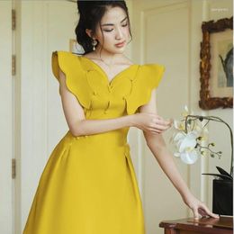 Party Dresses Vietnamese Niche Brand 2024 Summer Heavy Industry Ginger Butterfly Sleeved V-neck Dress Small