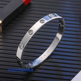 High quality Edition Bracelet Light Luxury Carter Fashion Couple Stainless Steel Hand Jewellery Ten Diamond Titanium Trend Full Sky With Original Box Pan panYJ J0OY