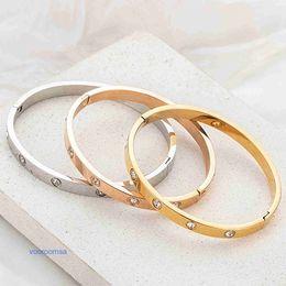 Trend fashion versatile Jewellery good nice Car tires's Fashion Couple Light Luxury Stainless Steel Hand Jewellery Ten Diamond Titanium With Original Box