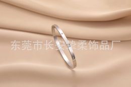 Designer Screw Bangle Bracelet Fashion Luxury Jewelrys Carer Original Trendy 18K Gold Diamond for Women Men Nail Bracelets Silver Jewellery Bracelet RU5L