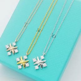 Luxury Brand Brass Necklaces Square Cross Gold Four Diamond Necklace Women Designer Jewelry Without Box