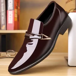 Dress Shoes Spring Men's Leather Korean Version Of Fashion Casual Single Bright Patent Business Cross-bo