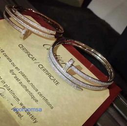 Top Quality Luxurys Designers bracelet Car tires's Women Charm Gold Full Sky Star Card Home Bracelet Diamond Rose Nail High Simple Fashion With Original Box