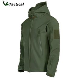 Military Outdoor Jackets Men Shark Skin Soft Shell Tactical Waterproof Windbreaker Army Combat Jacket Mens Hooded Bomber Coats 231229