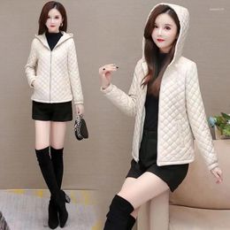 Women's Trench Coats Autumn And Winter Hooded Cotton Coat Warm 2024 Small Short Solid Colour Zipper