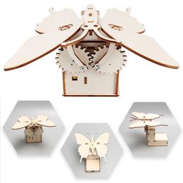 Wooden Electric Butterfly Model Gear Working Kids Science Toy Technology DIY Physics Kit Learning Educational Toys for Children 240102
